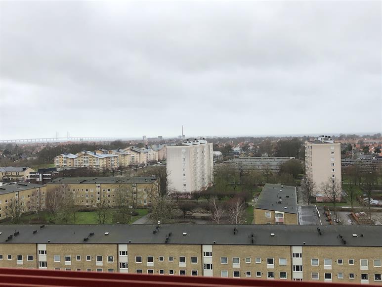 Utsikt över sundet och Öresundbron.