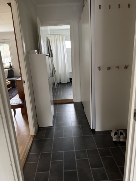 Hallen med rymlig garderob