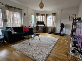 Skvadronsbacken 65 i Sundbyberg