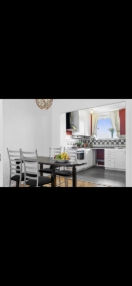 1 rum och kök, Skogås — 5 250 kr/mån