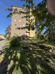 Bildhuggarvägen 8