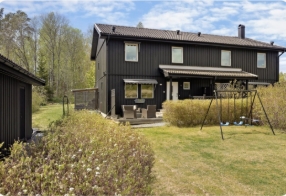 Båtsbacken 2B i Bålsta